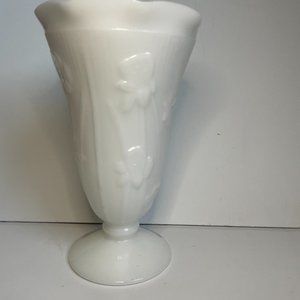 Vintage Jeannette Milk Glass Herringbone Irises Pattern Footed Vase 9” Great